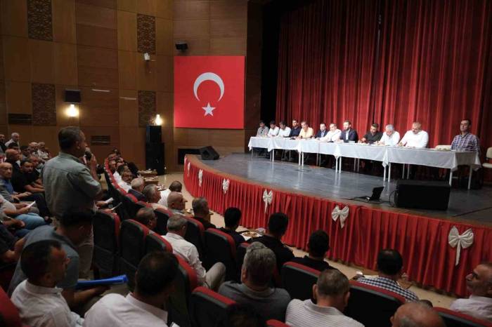 Aydar: “Ceyhan’ın 112 Mahallesine Eşit Hizmet Veriyoruz”