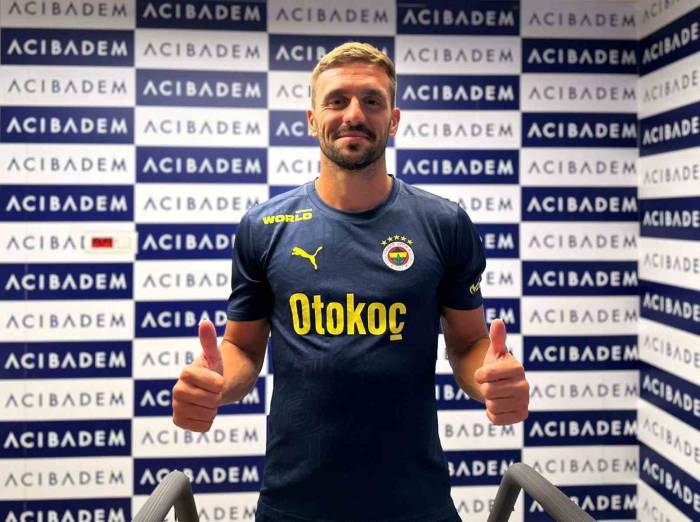 Fenerbahçe’de Dusan Tadic Ve İrfan Can Kahveci, Sağlık Kontrolünden Geçti