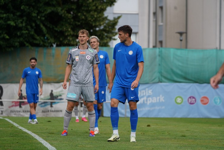 aykur-rizespor-hazirlik-macinda-avusturya-temsilcisi-fc-klagenfurtu-ilk-yarida-kaydettigi-gollerle-2-1-yendi-9.jpg