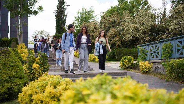 Hasan Kalyoncu Üniversitesi Memnuniyet Sıralamasında 200 Üniversite Arasında 8. Oldu