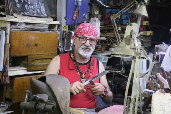 Bıçak Ustasından Çarpıcı Uyarı, Yanlış Bileme Kansere Yol Açabilir