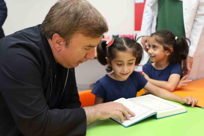 Minik Kur’an Kursu Öğrencilerinden Valiye Sevgi Seli