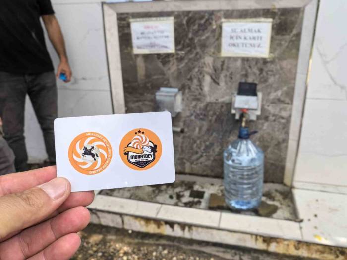 Bu Köydeki Çeşmeler Kartla Çalışıyor...