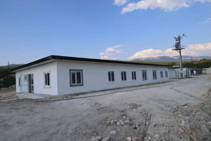 Vali Musa Işın Hayvan Barınağında İncelemelerde Bulundu