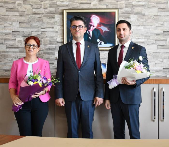 Sosyal Bilimler Myo’da Devir Teslim Töreni Gerçekleştirildi