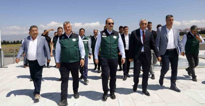 Büyükşehir’in Bilim, Doğa, Müze Ve Eğitim Parkı Projesi’nin Yapımı Sürüyor