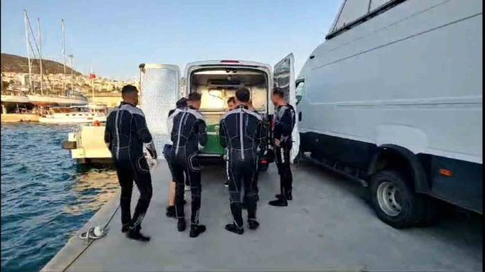 Söylentileri Kaldıramayan Babanın, Denizin Dibinde Cesedi Bulundu