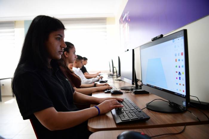 Geçit: “Kodlama Ve Yazılımda Öne Çıkan Bir İlçe Olacağız”