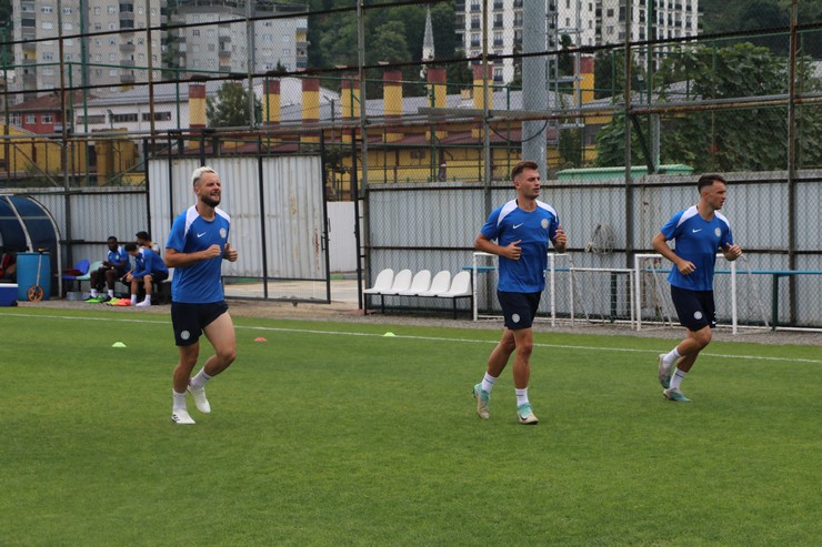 aykur-rizespor-antrenmani-2.jpg