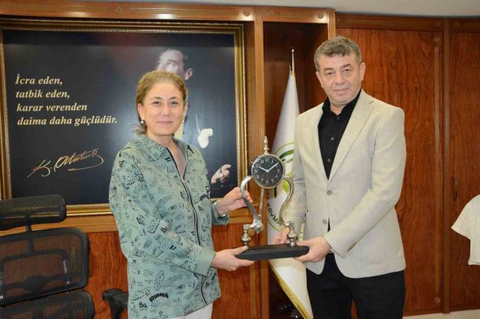 Başkan Künkcü Ve Oda Başkanlarından Nazilli’nin Yeni Kaymakamı Kan’la Bir Araya Geldi