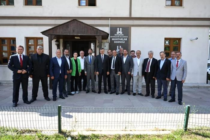 Vali Çiftçi Muhtarları Dinledi