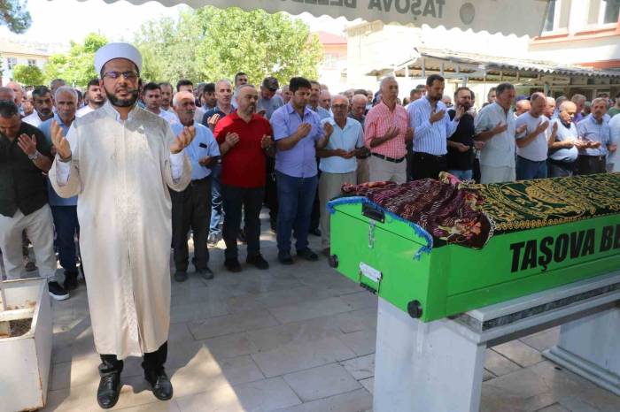 Haniye İçin Amasya’da Gıyabi Cenaze Namazı Kılındı