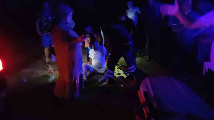 Bursa’da Otomobiller Kafa Kafaya Çarpıştı: 3 Yaralı