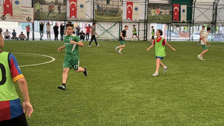 yaz-kuran-kurslari-arasi-futbol-turnuvasi-8.jpg