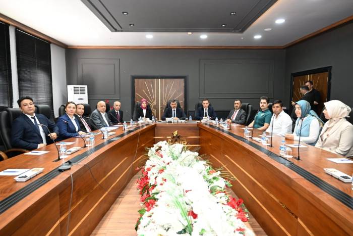 Vali Çiftçi’ye Gümrük Bilgilendirmesi