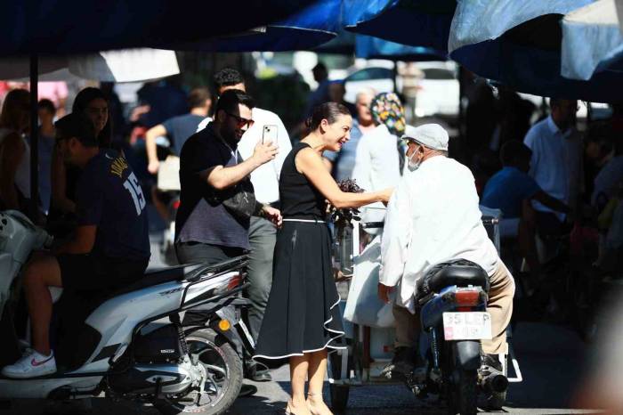 Filiz Başkan, Pazarda Vatandaşla Buluştu