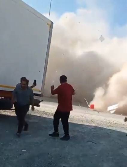 Yürekleri Ağza Getiren Yıkım Kamerada