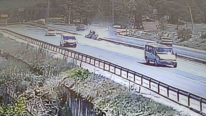 Sancaktepe’de Bir Otomobilin Kaza Anı Kamerada