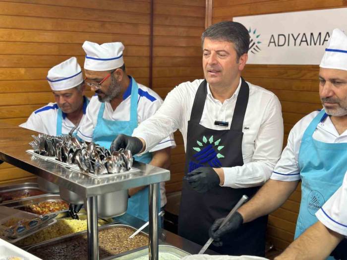 Adıyaman’da Emekli Lokantası Ve Kadın Dinlenme Evi Açıldı