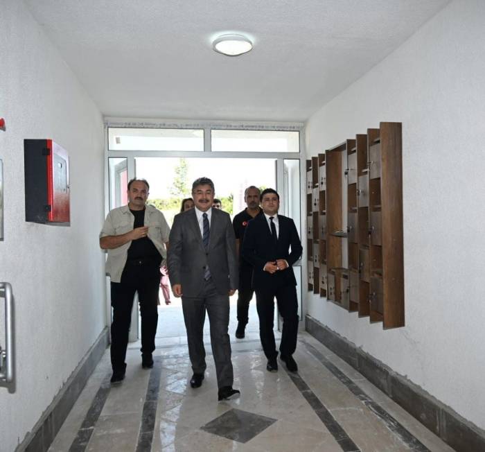 Osmaniye Sumbas’ta Depremzede Aileler Yeni Evlerine Kavuştu