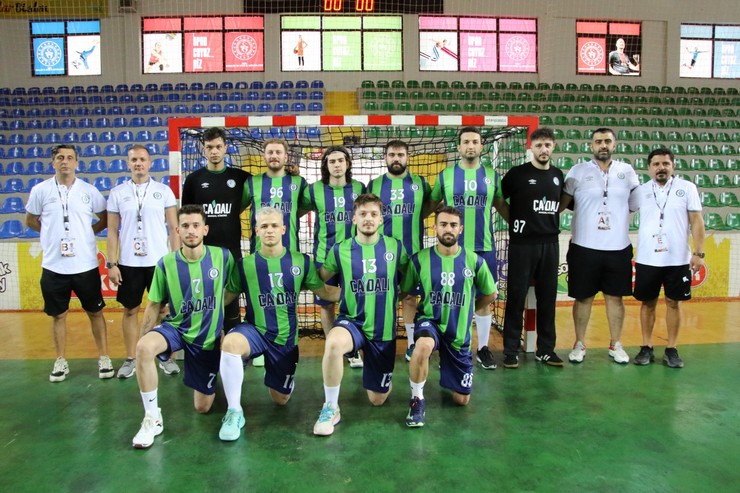 rize-belediyesi-2024-25-hentbol-sezonu-erkekler-super-lig-1-haftasinda-evinde-beykoz-belediyesine-23-34-yenildi-4.jpg