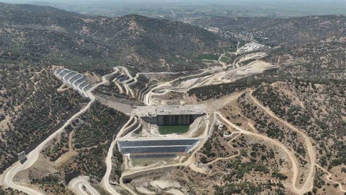 Sarıçay Barajı’nda Çalışmalar Hız Kesmiyor