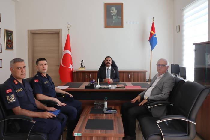 Koçarlı Kaymakamı Taşkın, Emniyet Ve Jandarma Personeli İle Bir Araya Geldi
