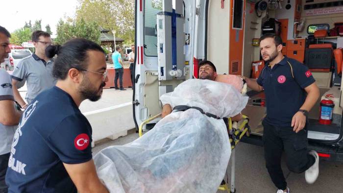 Köpeğin Saldırısına Uğrayan Şahıs Kanlar İçinde Kalarak Ölümden Döndü