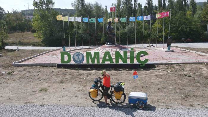 Bisikletiyle Barışa Pedal Çeviren Gezgin, Domaniç Dağlarında