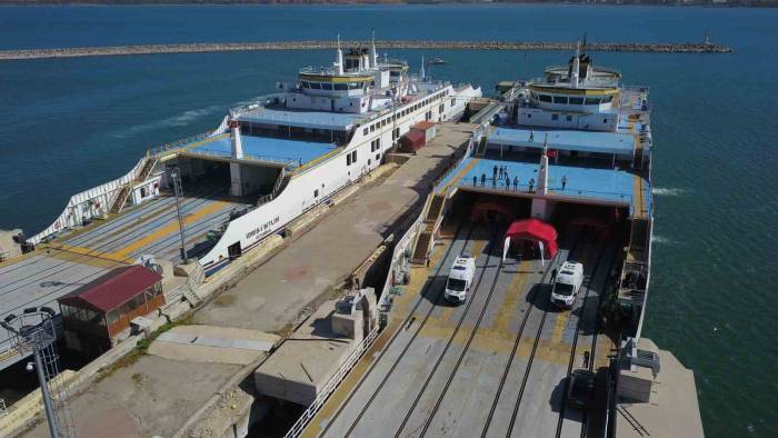 Bitlis’te Türkiye’nin En Büyük Feribotlarıyla Deprem Tatbikatı Yapıldı