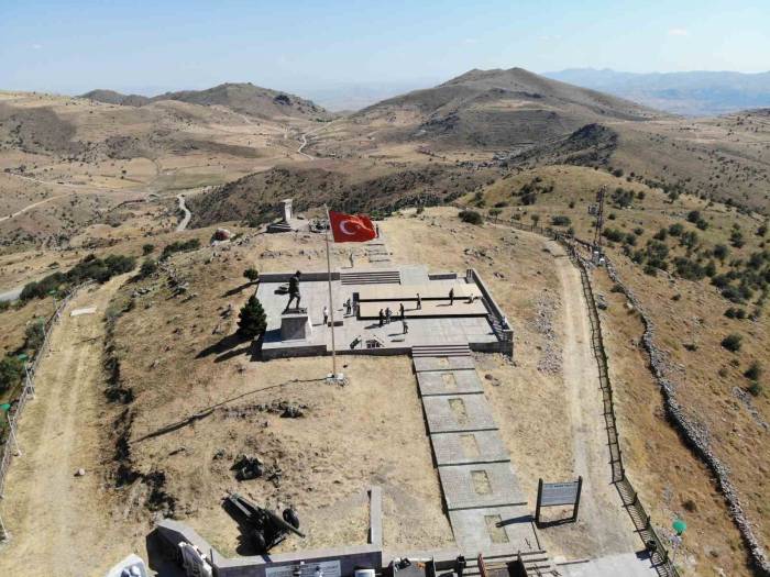 Büyük Taarruz Kutlamalarına Bu Yıl 30 Bin Kişi Katıldı