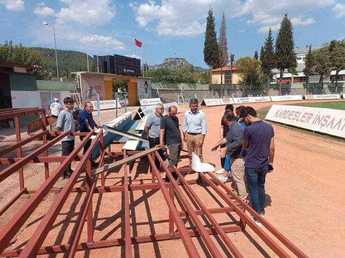 Muğla Atatürk Stadyumundaki Çalışmalar Hızla Devam Ediyor