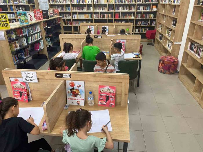 Çocuklar Eğlenerek Okuma Sevgisi Kazandı
