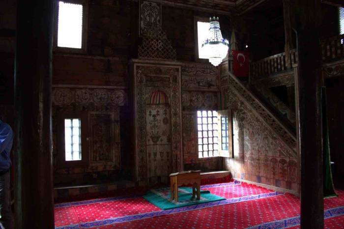 400 Yıllık Cami, Ebru Sanatına İlham Oldu