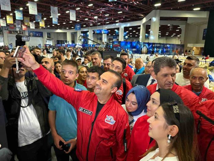 Sanayi Ve Teknoloji Bakanı Kacır: “Teknofest’ten Çıkan Geleceğin Aziz Sancar’ları, Selçuk Bayraktar’ları, Türkiye’yi Geleceğe Taşıyacak”