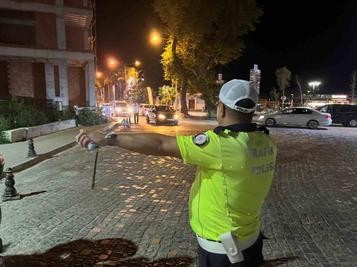 Sinop’ta Trafik Denetiminde 83 Bin Lira Ceza Kesildi