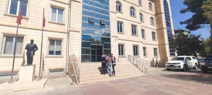 Siirt’te Silahla Yağma Suçundan Aranan Şahıs Tutuklandı