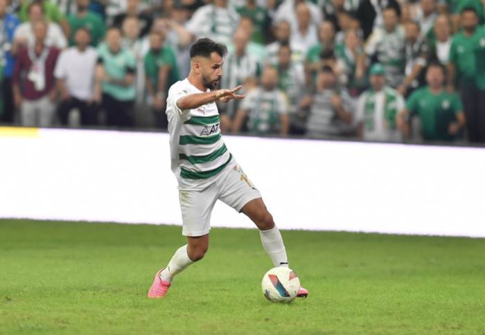 Tff 3. Lig: Bursaspor: 3 - Tokat Belediye Plevne Spor: 0