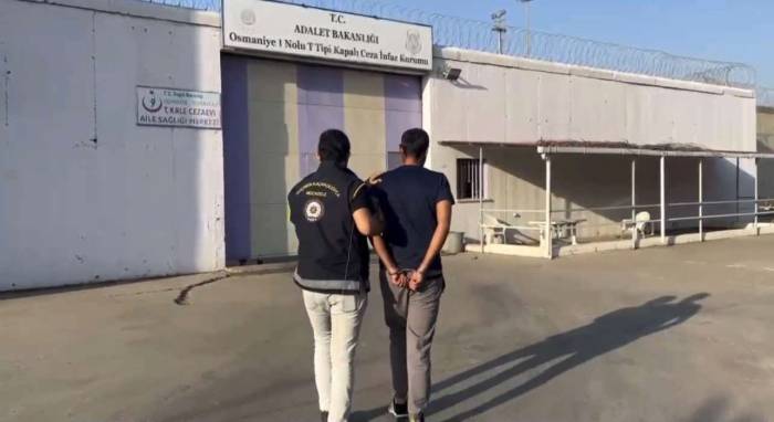 Osmaniye’de 4 Kaçak Göçmen Yakalandı, 1 Organizatör Tutuklandı