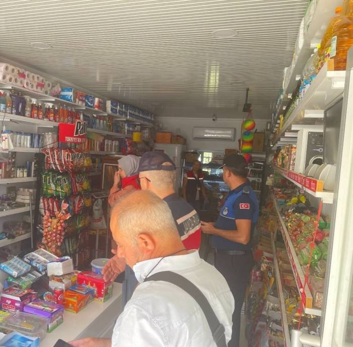 Aydın’da Okul Çevrelerinde Denetimler Devam Ediyor