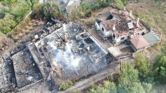 Kovboy Kasabası Küle Döndü