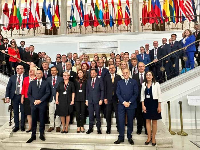 Kasapoğlu, Varşova’da Nato Toplantısına Katıldı