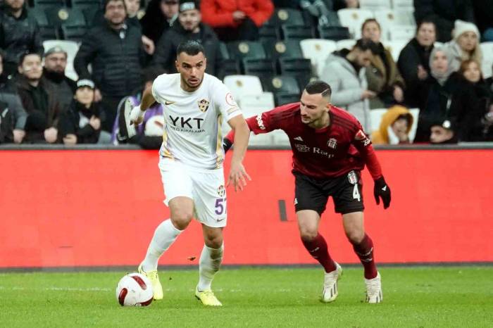 Beşiktaş İle Eyüpspor Ligde İlk Randevuda