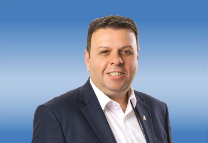 Edirne’de Chp’li Milletvekilinin Aracında Yüzlerce Kaçak Elektronik Sigara Aparatı Ele Geçirildi