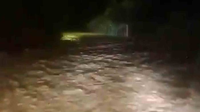 Kırıkkale’de Sel Felaketi: Köy Yolu Adeta Irmağa Döndü