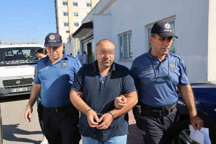 Uyuşturucu Sattığını Öne Sürdüğü Komşusunu Öldürdü