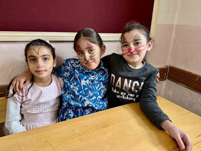 Kızların Kuaför Hayali Gerçek Oldu