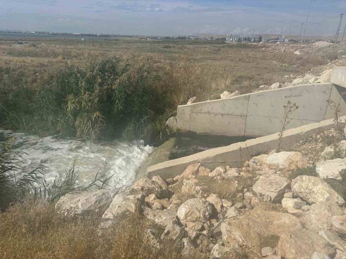 Van Gölü’ne Kaçak Deşarj Yapan Büyükşehir Belediyesi’ne Ceza