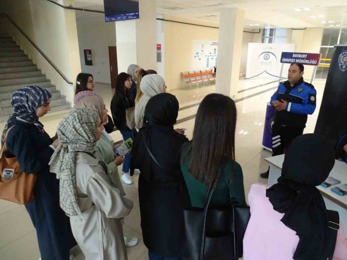 Dolandırıcılığa Karşı Öğrenciler Bilgilendirildi