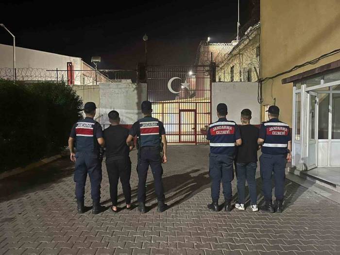 “Hakkınızda Dava Dosyası Var” Diyerek Dolandırdılar